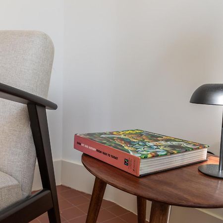 Alvalade 58 - Charming 2 Bedroom Apartment With Ac Near The Airport And City Center Lisbon Luaran gambar