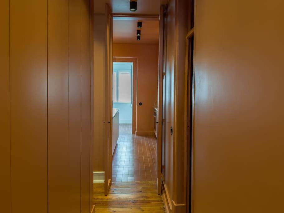 Alvalade 58 - Charming 2 Bedroom Apartment With Ac Near The Airport And City Center Lisbon Luaran gambar