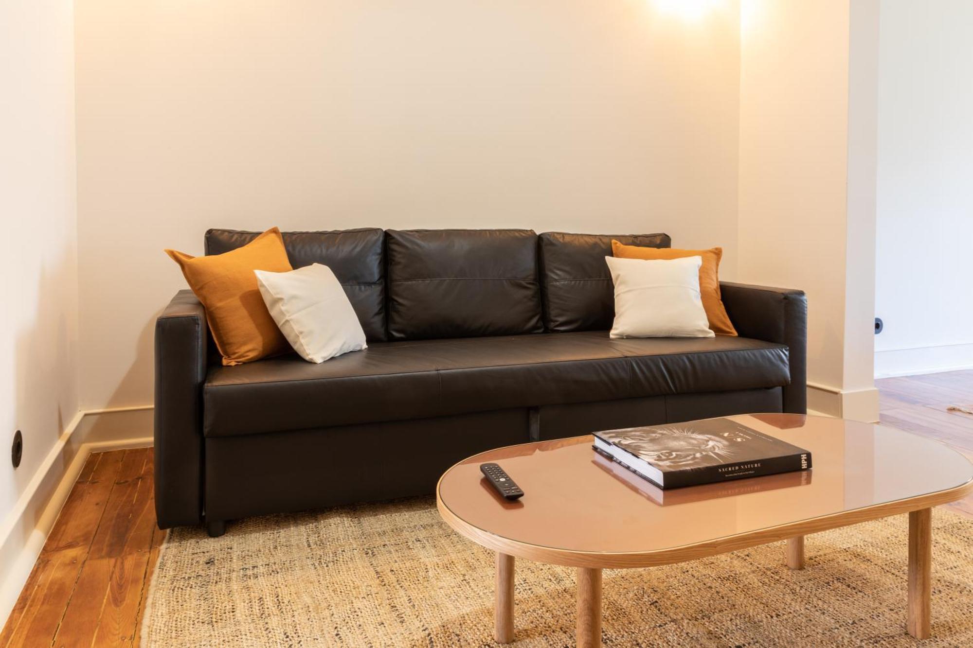 Alvalade 58 - Charming 2 Bedroom Apartment With Ac Near The Airport And City Center Lisbon Luaran gambar