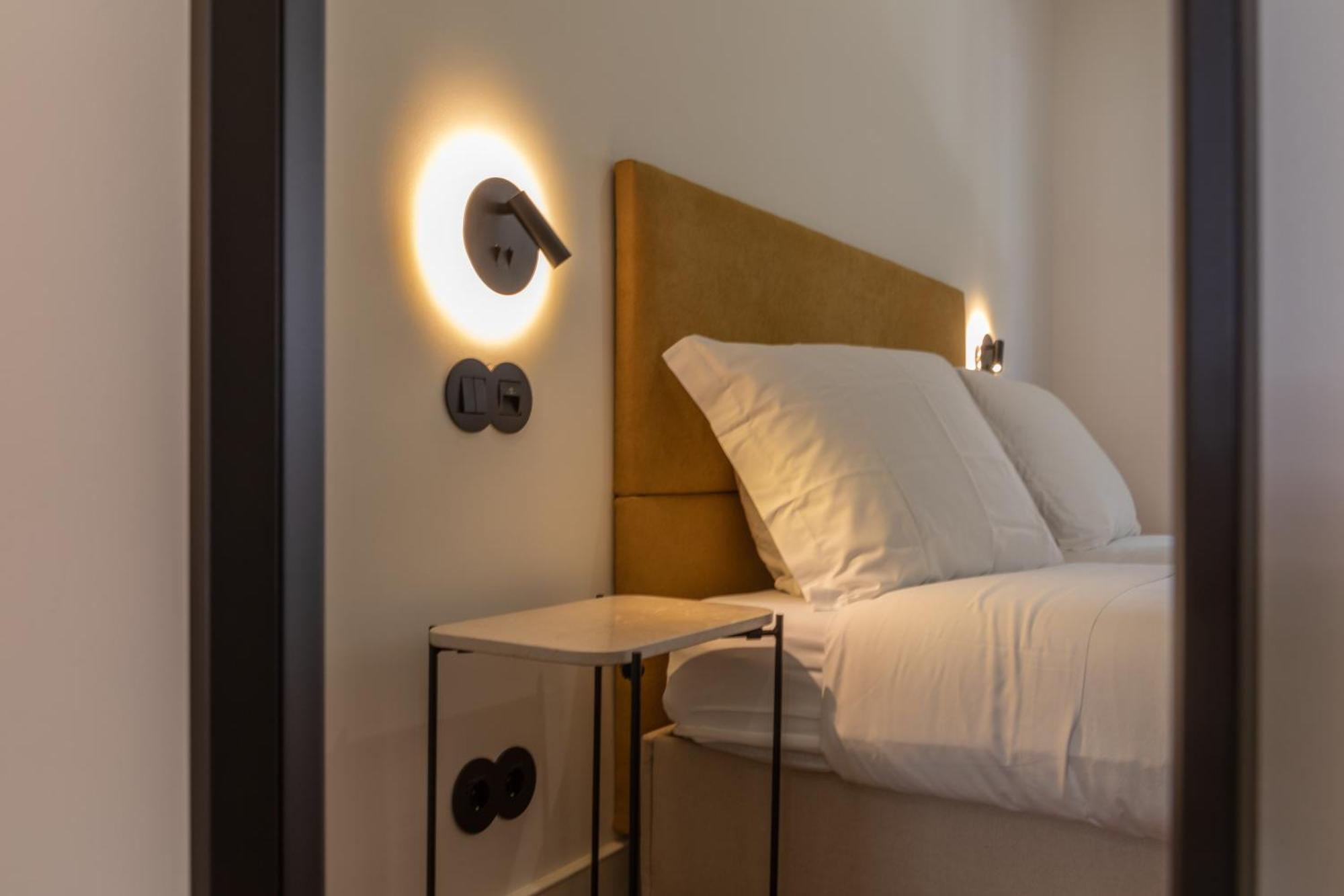 Alvalade 58 - Charming 2 Bedroom Apartment With Ac Near The Airport And City Center Lisbon Luaran gambar